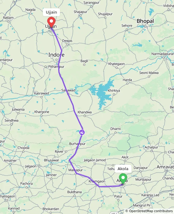 Route map showing distance and travel time from Akola, India to Ujjain, India
