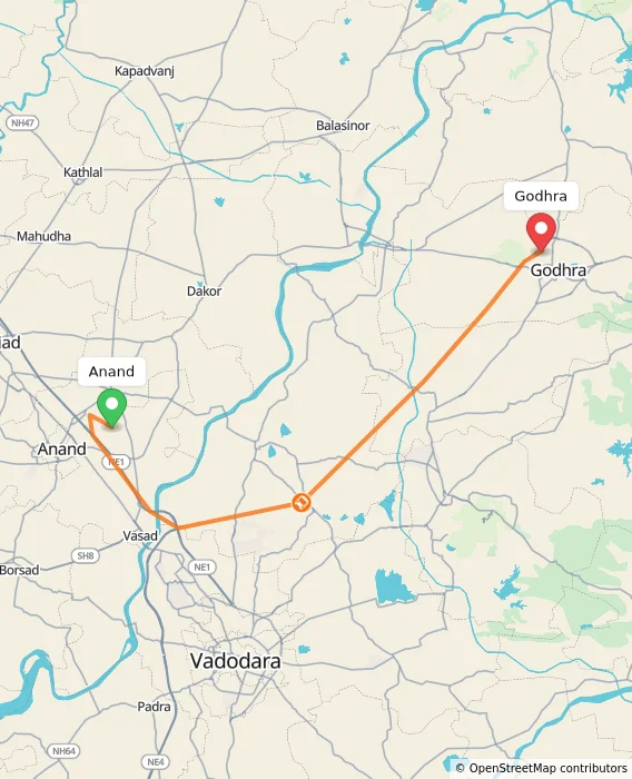 Route map showing distance and travel time from Anand, India to Godhra, India