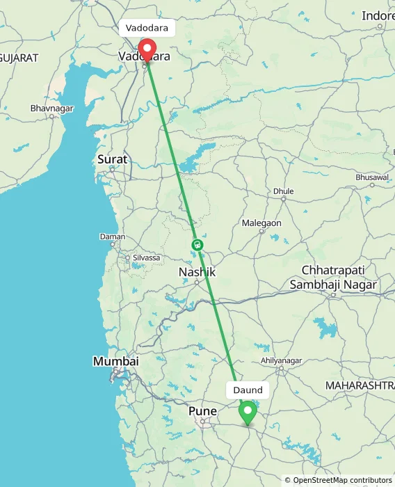 Route map showing distance and travel time from Daund, India to Vadodara, India